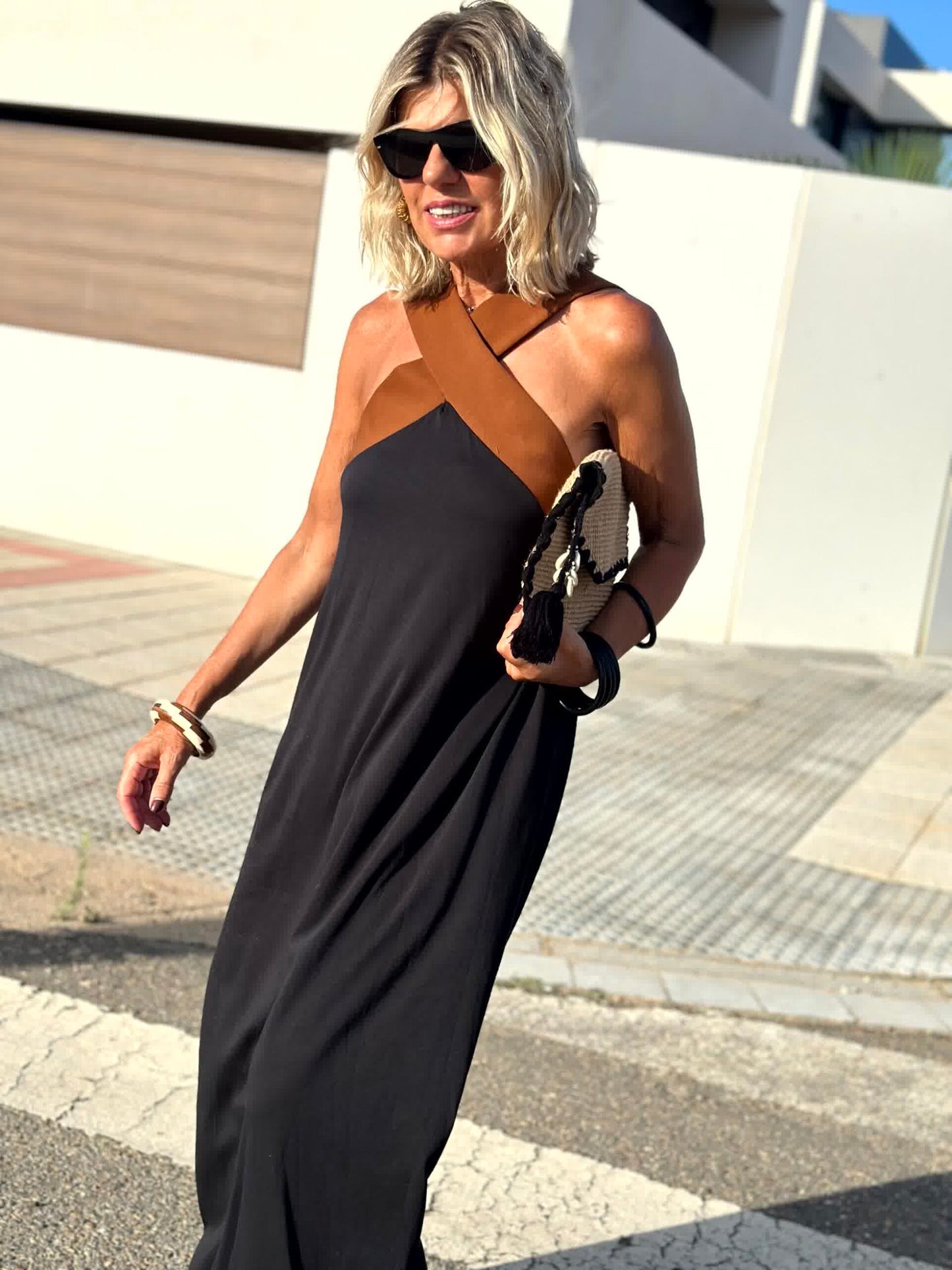 CANELA | Vestido con escote cruzado