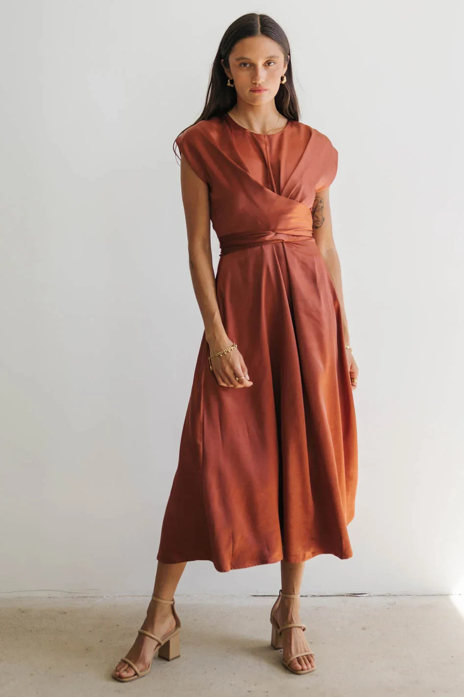 CLARINE | Vestido midi elegante
