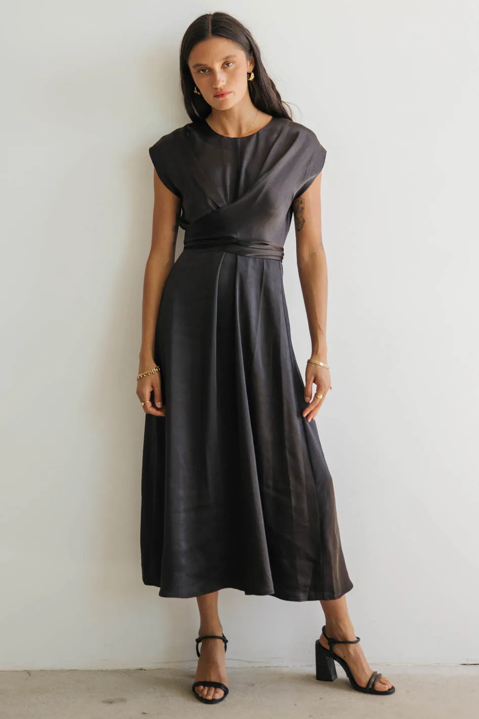 CLARINE | Vestido midi elegante