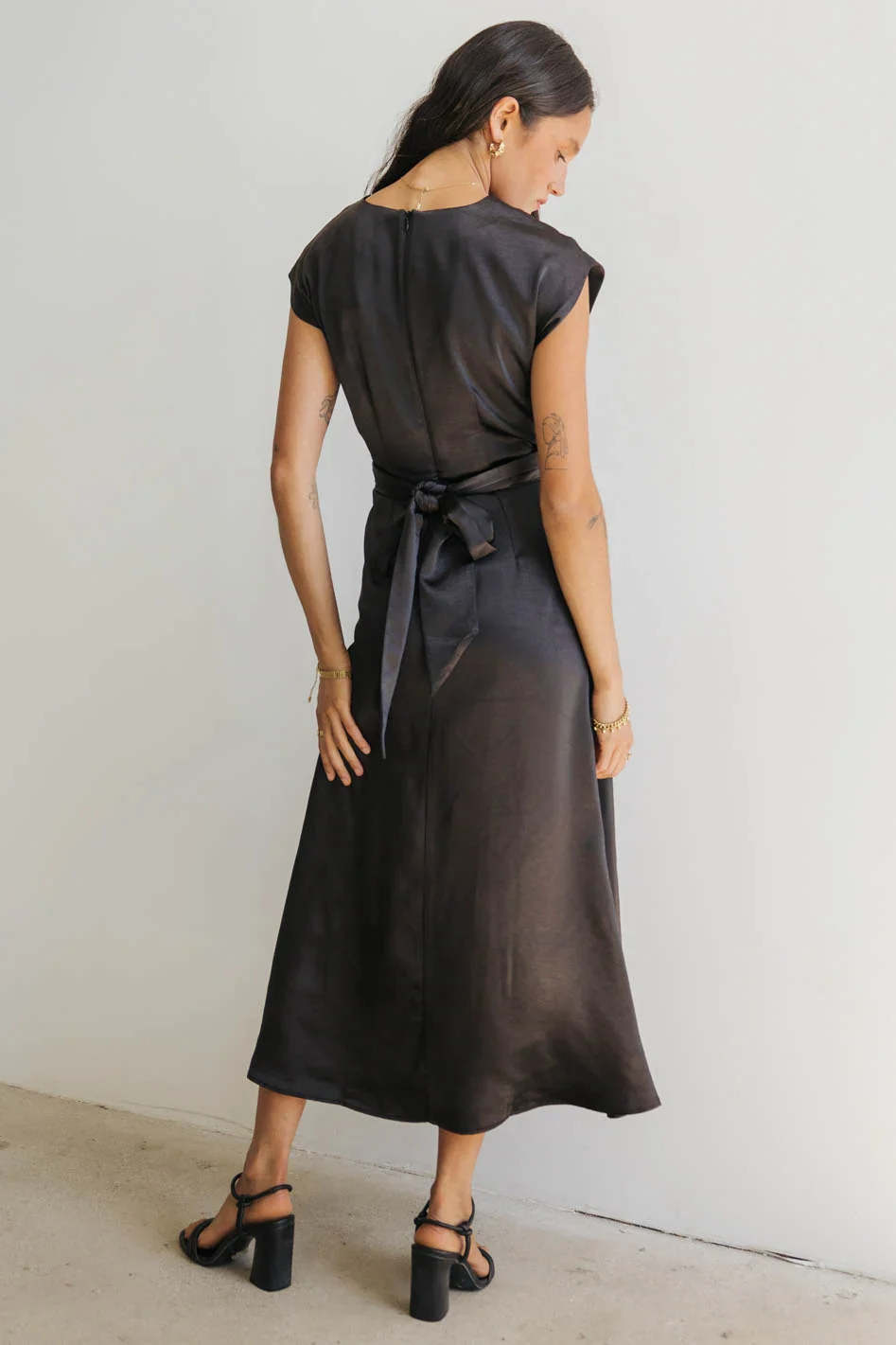 CLARINE | Vestido midi elegante