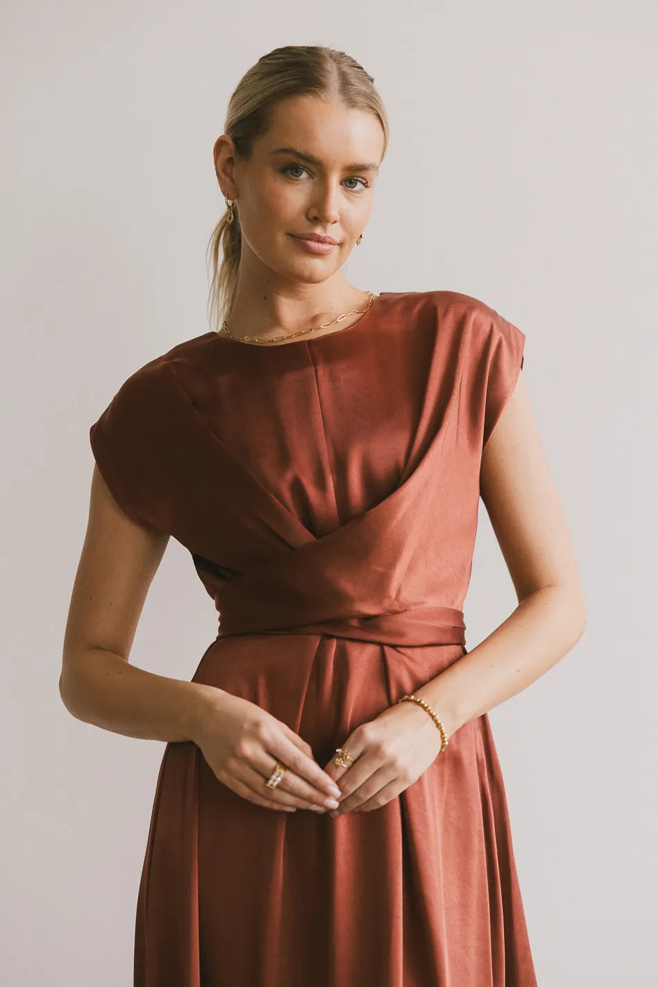 CLARINE | Vestido midi elegante