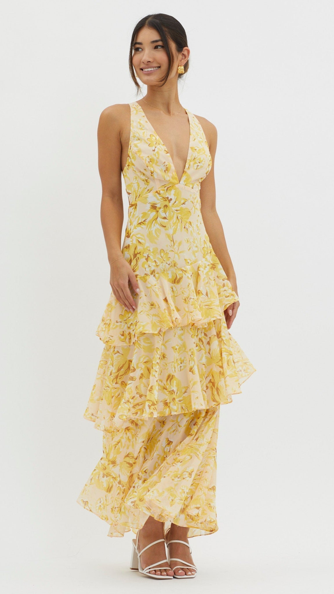 AURA | Vestido de con escote en V y volantes